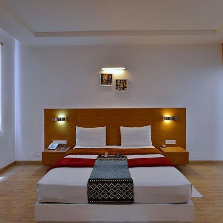 Jassons Sheesh Mahal Hotel Murthal Zewnętrze zdjęcie