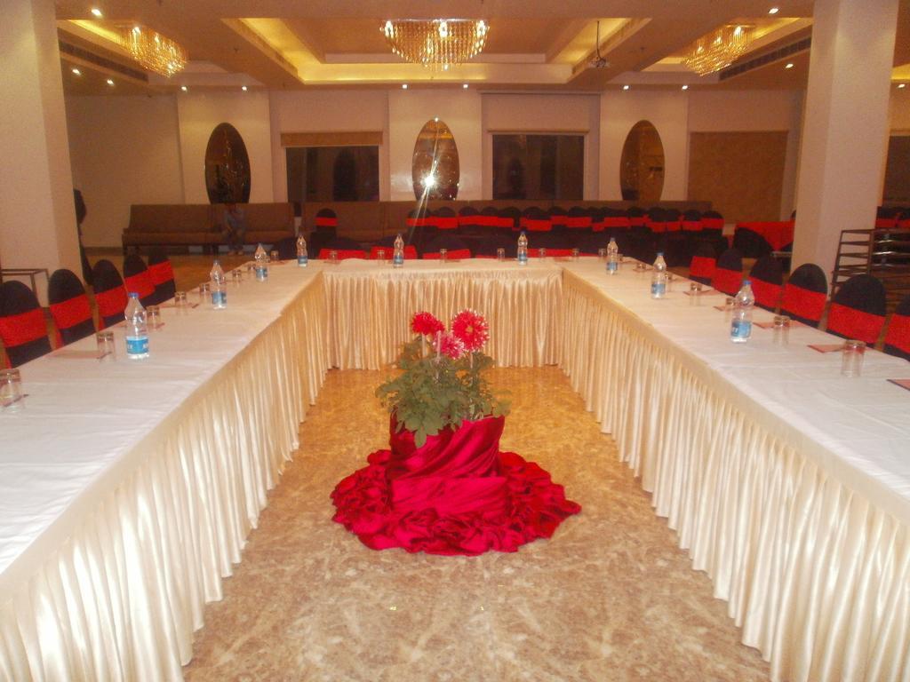 Jassons Sheesh Mahal Hotel Murthal Zewnętrze zdjęcie